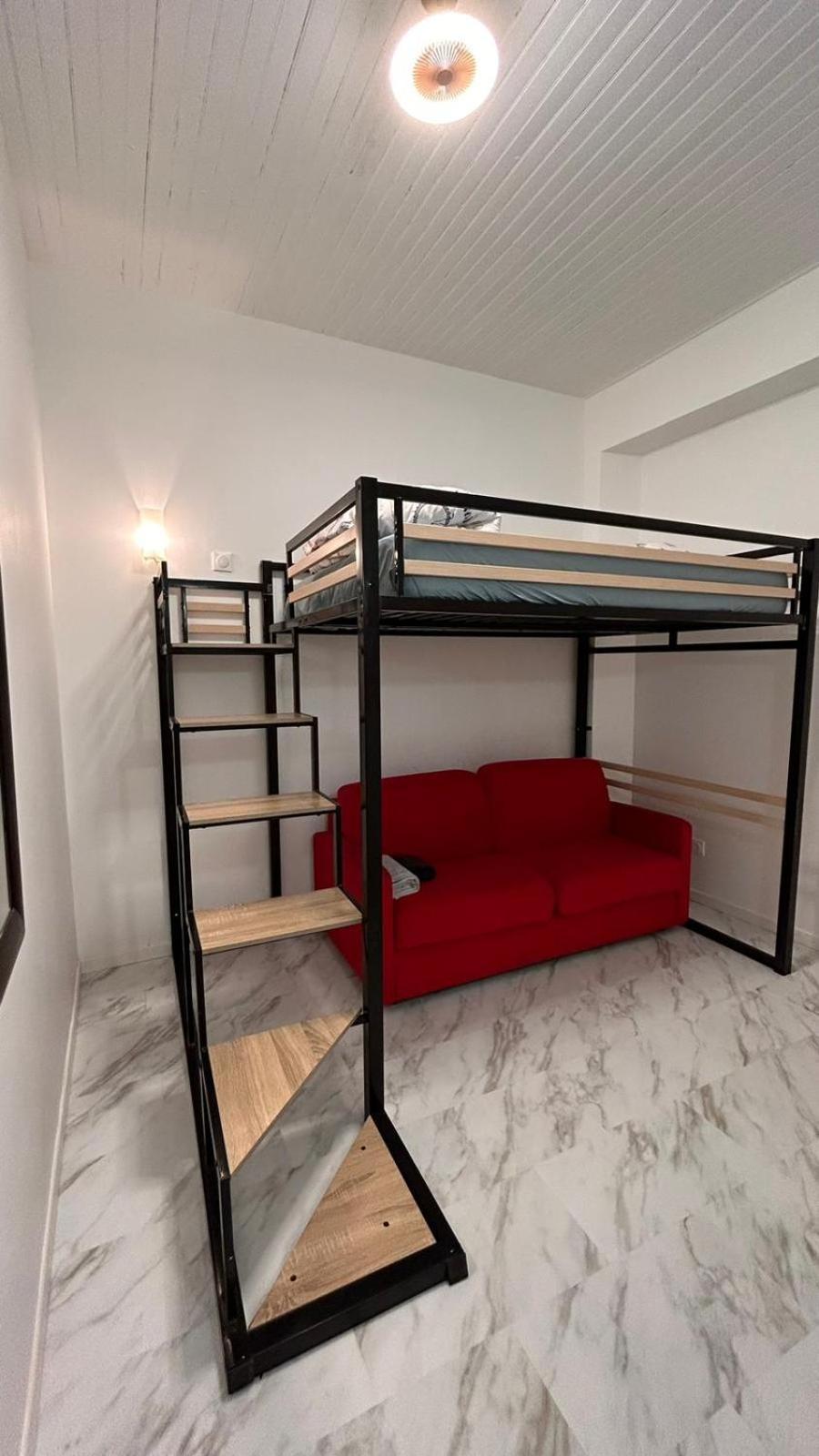 Bed And Breakfast Chez L'Habitant Marseille Exterior photo
